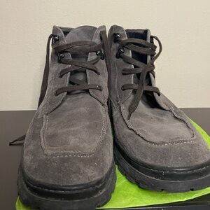 GUC Ferragamo Men’s Suede Boots Size 12